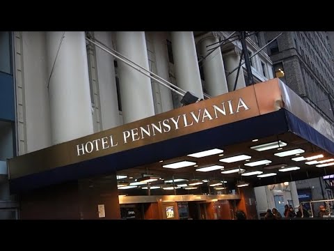 Hotel Pennsylvania - Tour & Review Midtown Manhattan Property (Best Value Cheap Hotel NYC)