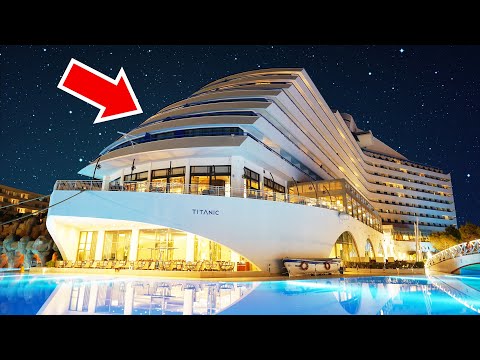 🚢 I Stayed in World's Largest Ship Hotel 🛏️ Titanic Beach Lara Travel Vlog