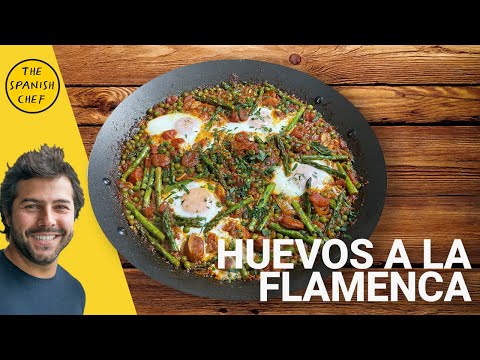 Baked eggs with chorizo in tomato sauce | Huevos a la flamenca